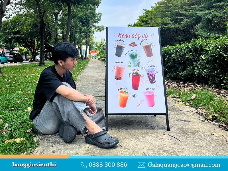 3 ưu điểm của standee menu chữ A 2 mặt bằng sắt
